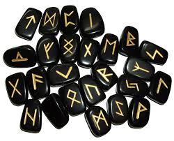 Kép: commons.wikimedia.org (Rune stones)